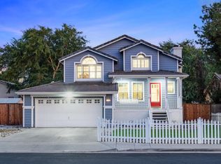 2732 Mitchell Ave, Clovis, CA 93611