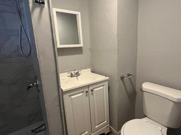 39 Birch St #5 — Photo 9