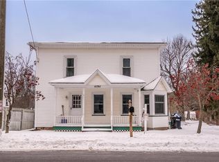 4194 Ridge Rd, Williamson, NY 14589