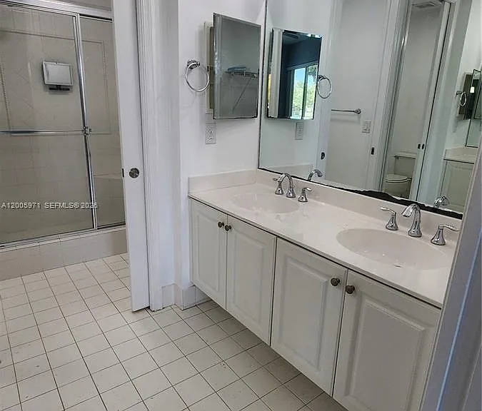 3600 Oaks Clubhouse Dr #206 — Photo 46