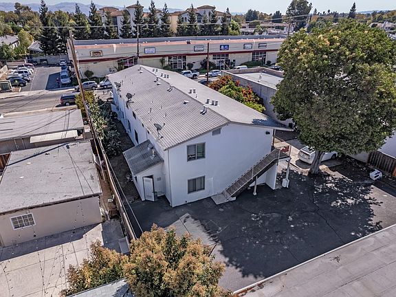 3rd image of Pomeroy Ave