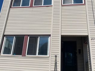 2359 Rohs St, Cincinnati, OH 45219