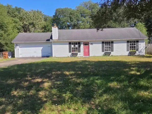 5704 Bentley Cir, Milton, FL 32570