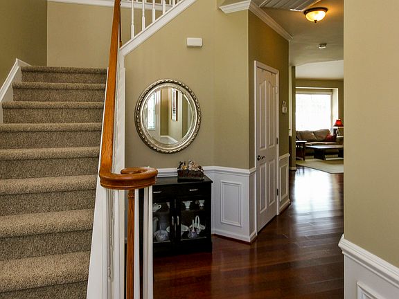 2nd image of 851 Brookdale Ln