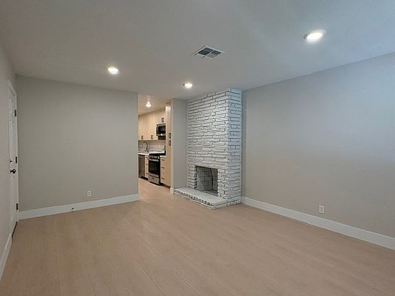 Living room with fireplace