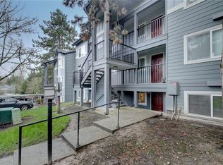 11115 NE 124th Ln APT C111, Kirkland, WA 98034