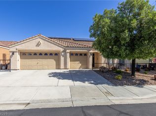 176 Ridge Crossing Ave, Henderson, NV 89002