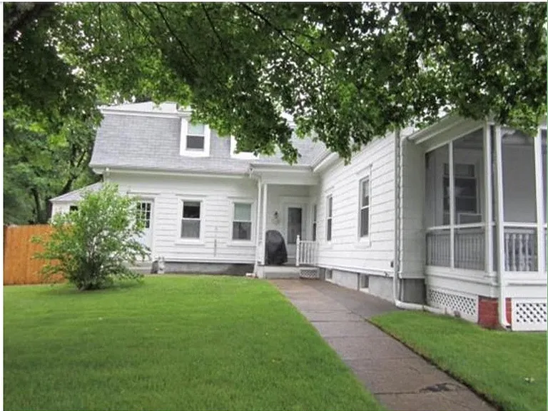86 Broad St #1 — Photo 3