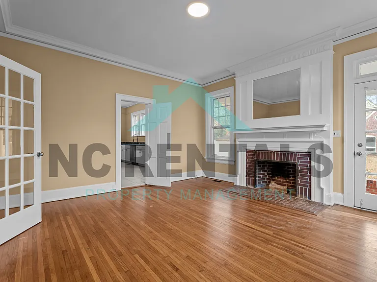 521 Park Pl — Photo 8
