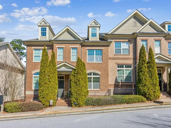 7420 Glisten Ave, Sandy Springs, GA 30328