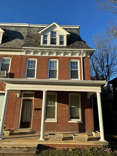 1403 2nd Ave #2 Photo 1
