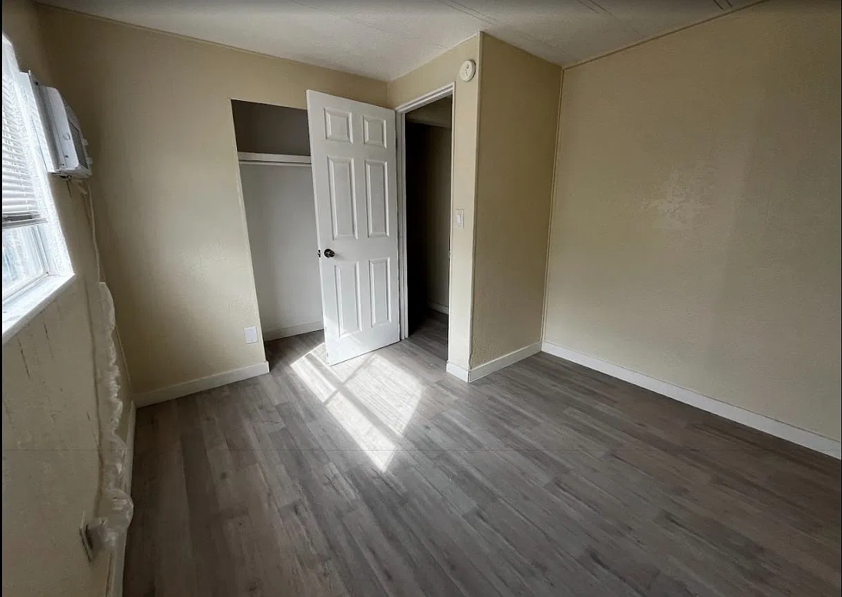 3975 E Lake Mead Blvd — Photo 4
