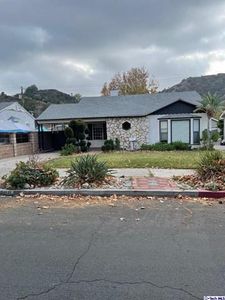6666 Shadygrove St, Tujunga, CA, 91042
