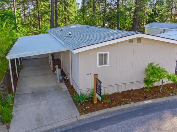 10217 Forest Springs Dr, Grass Valley, CA 95949