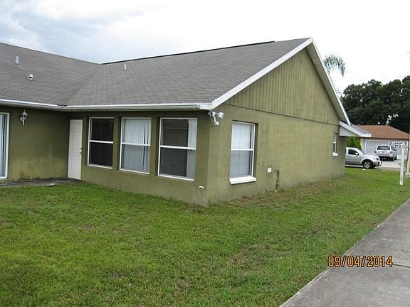 5th image of 255 Chadworth Dr