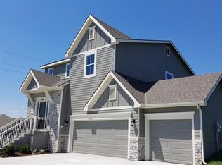 503 N Daylily Dr, Lawrence, KS 66049