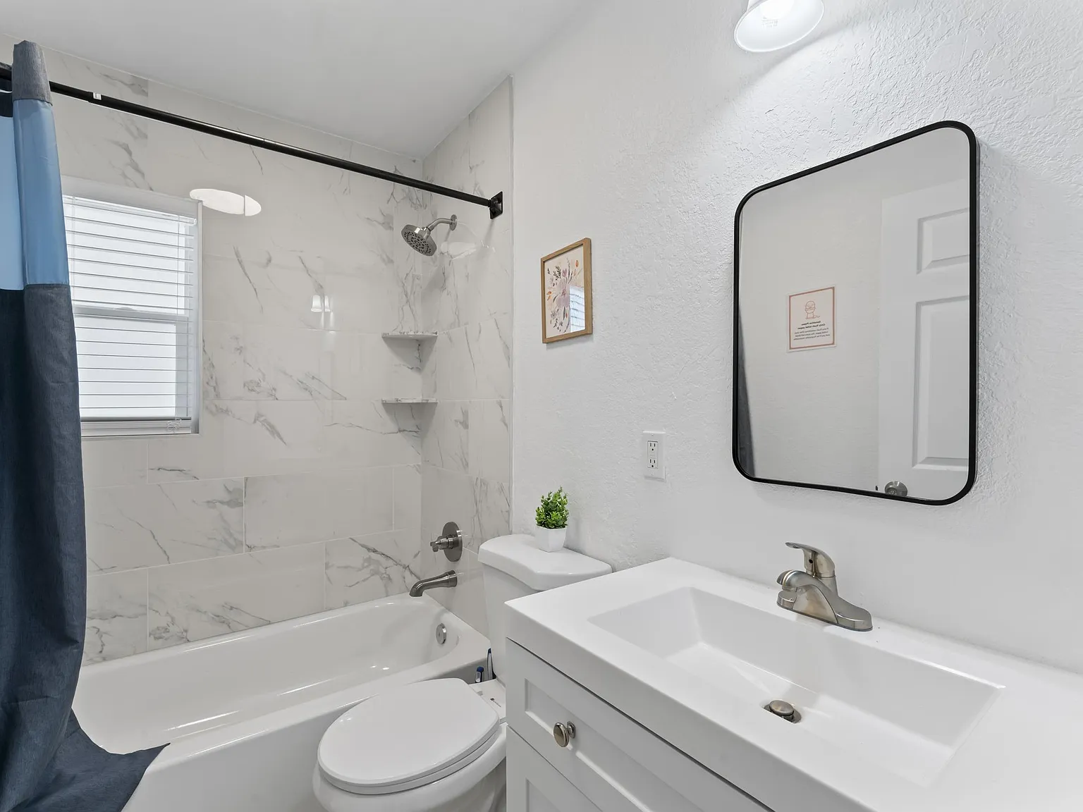 4 bed, 3.0 bath, 2000 sqft, $879 — Photo 3