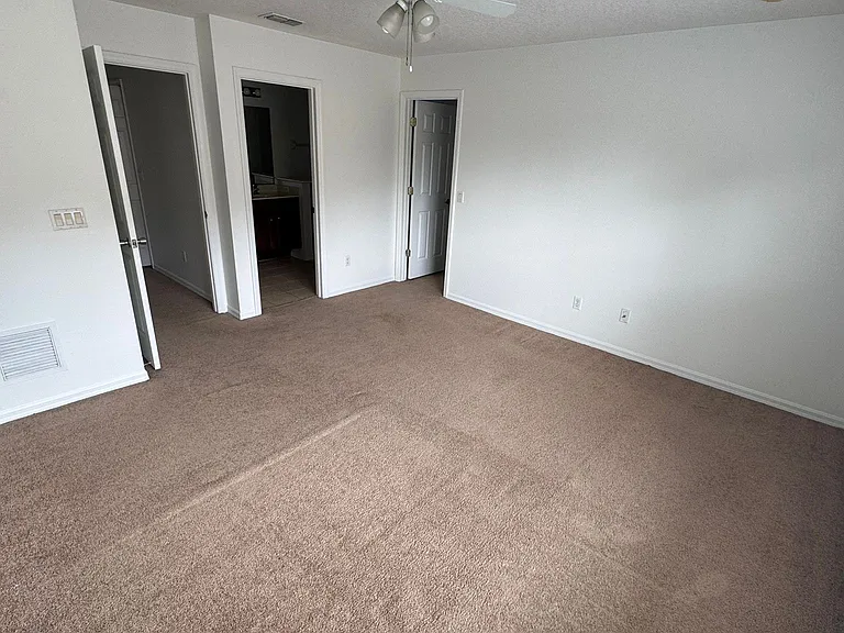4036 Pitch Pine Cir — Photo 4