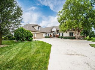 265 Shepherd Rd, Xenia, OH 45385