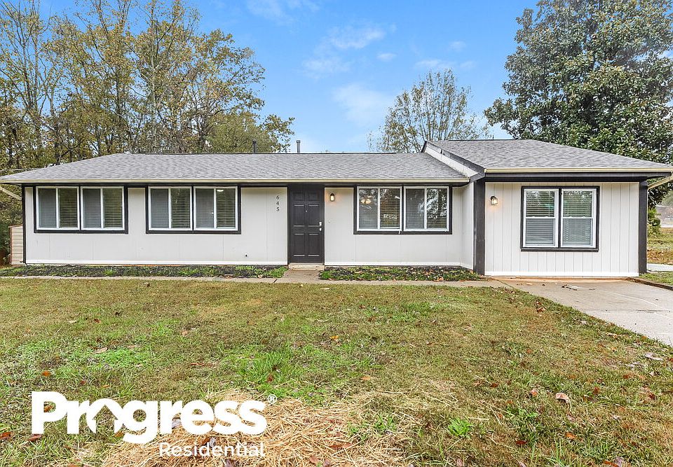 1st image of 645 Suwanee East Dr