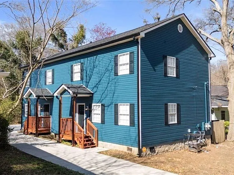 848 Ridge Ave NW #A — Photo 2