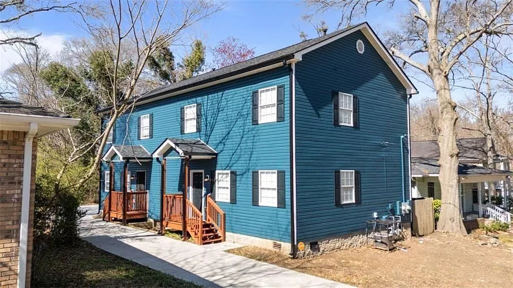 Building Photo - 848 Ridge Ave NW #A