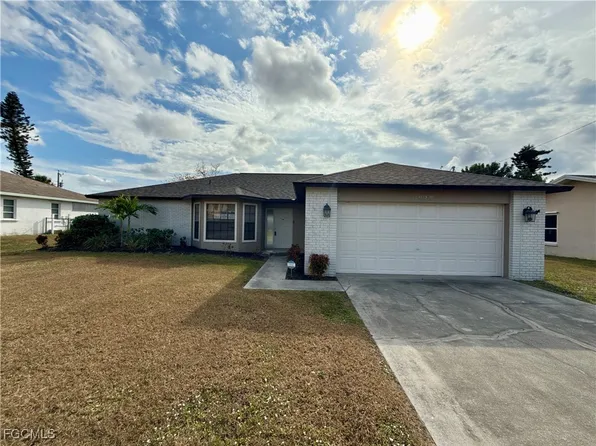 1038 NE Van Loon Ter, Cape Coral, FL 33909