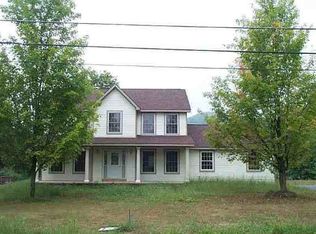 1035 E River Rd, Lake Luzerne, NY 12846