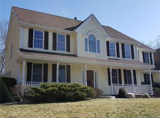 148 Whalehead Rd, Gales Ferry, CT 06335