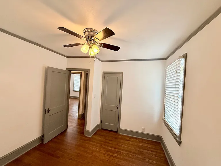 555 King Ave — Photo 15