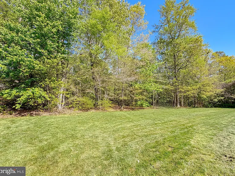 23017 Holloway Ct — Photo 68