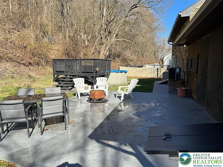 312 Lehigh Dr — Photo 44