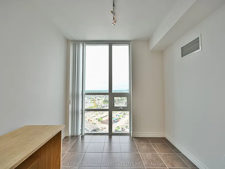88 Grangeway Ave #2205 — Photo 6