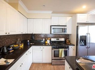 307 S Reeves Dr #A, Beverly Hills, CA 90212