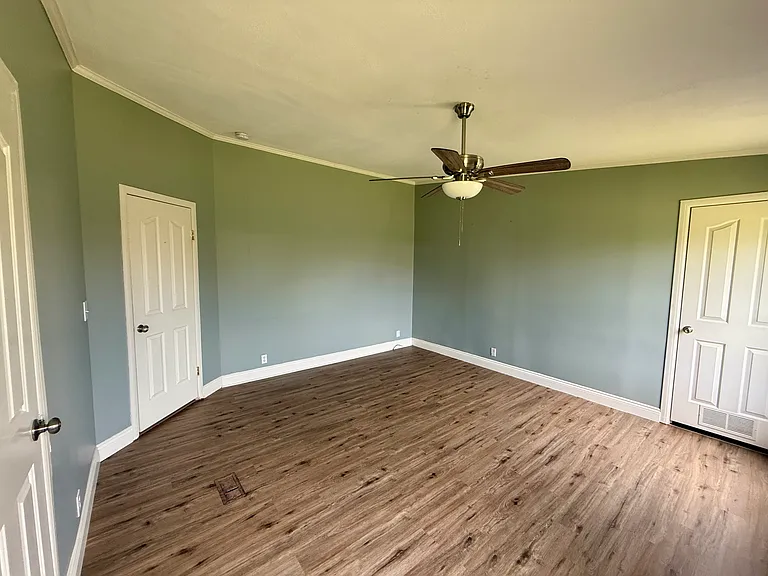 205 Winding Way — Photo 5