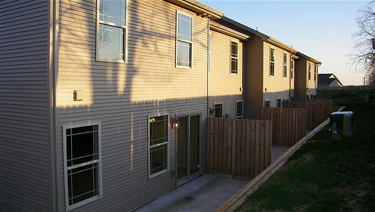 2nd image of 3117 Daly Pl #3125