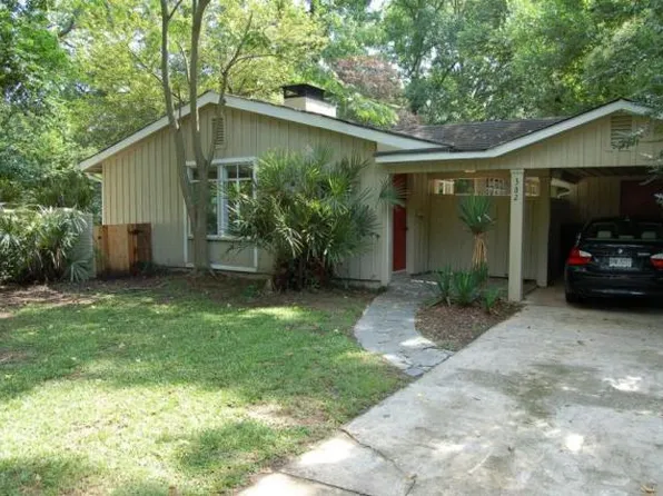 382 Golf View Rd NW, Atlanta, GA 30309