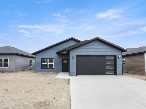 3413 35th St W, Williston, ND 58801