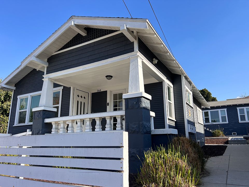 1st image of 364 Parkman Ave
