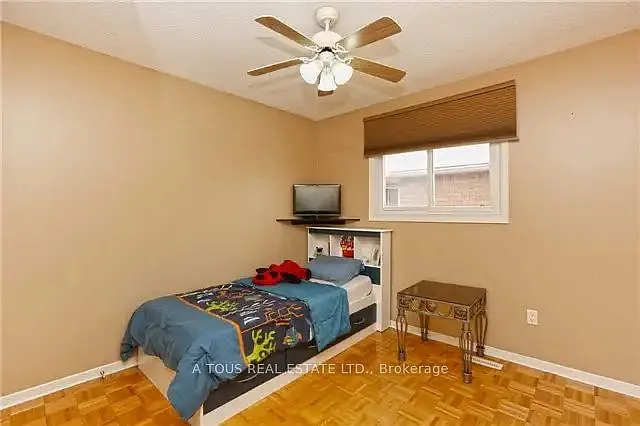 62 Candy Cres — Photo 9