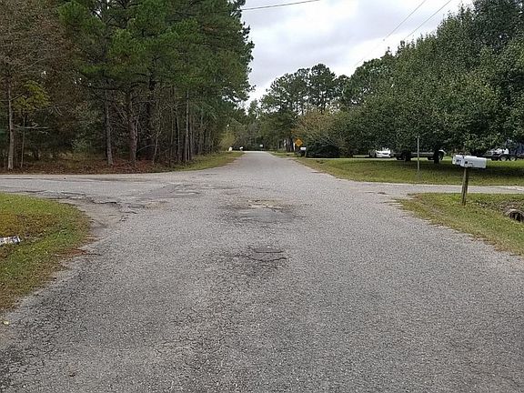 5th image of 203 Newell Dr