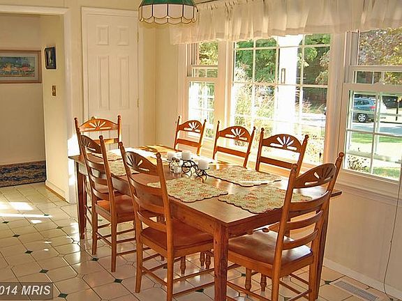 5th image of 2709 Judson Pl