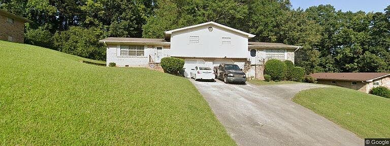 1st image of 3805 Cherwood Ln #B