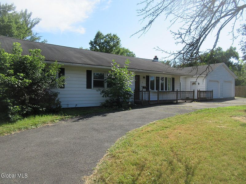 3rd image of 11 Ferry Street