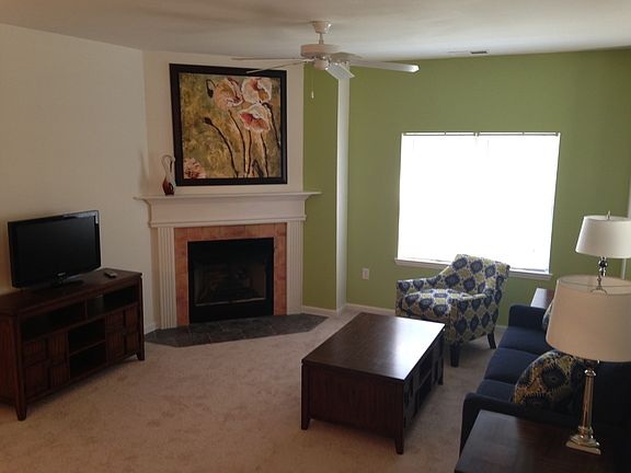 3rd image of 3850 Smokey Quartz Ct APT 1C