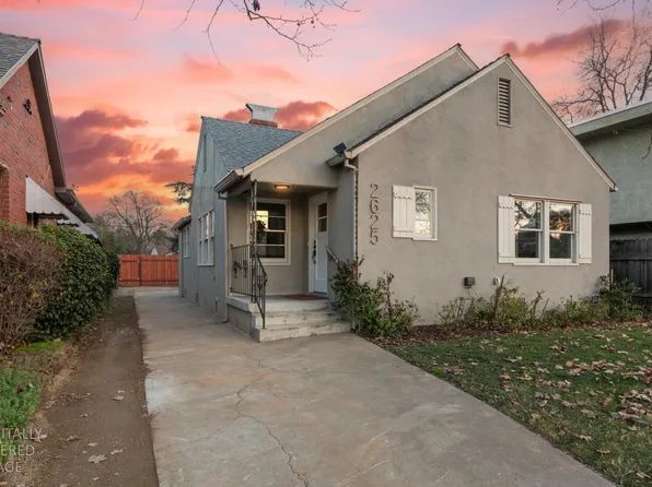 2625 27th St, Sacramento, CA 95818