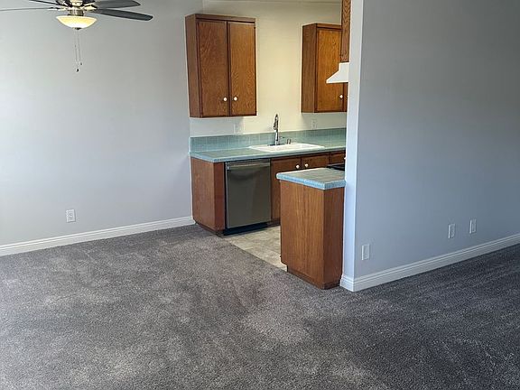 4th image of 24035 Ocean Ave APT 37