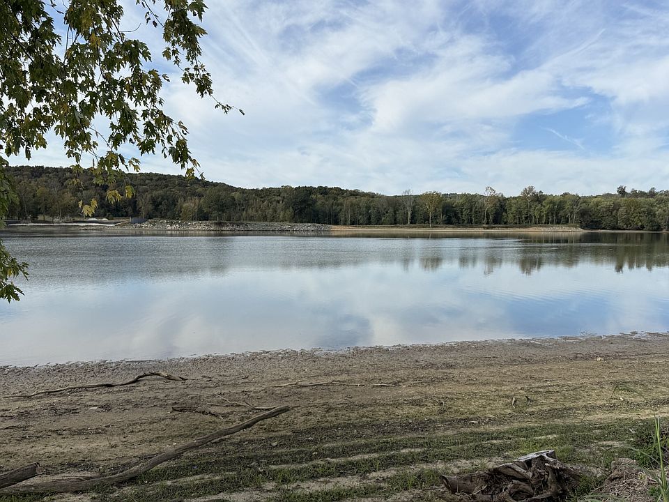1st image of 313 Hardin Bottom River Rd