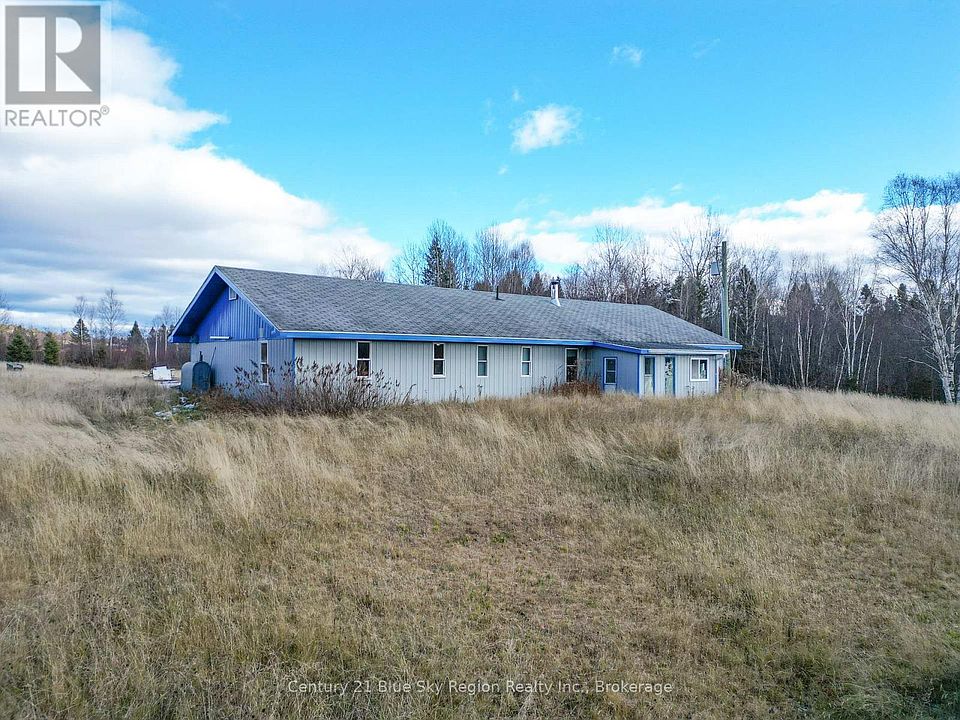 1st image of 130 Gagnon St