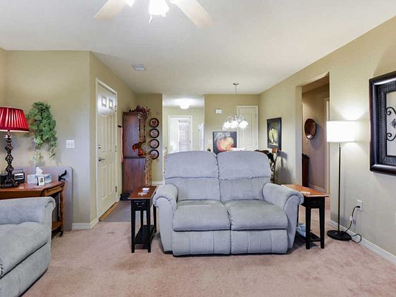 3rd image of 260 Toni Ln Unit A